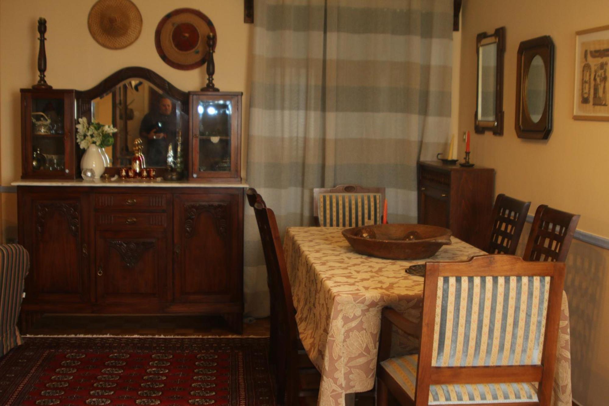 Classic Apartment In Kalamáta Buitenkant foto